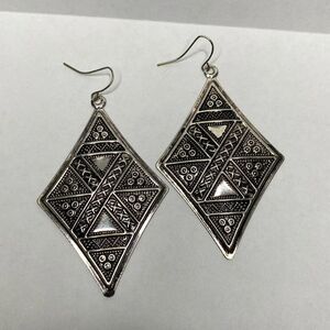 Diamond Shaped Earrings 2.5” Drop